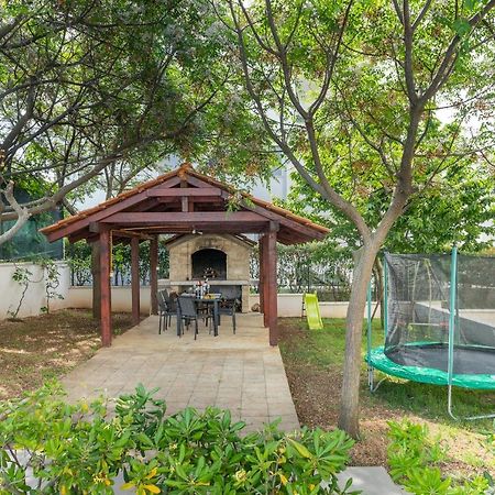 Villa Mirela Petrcane Luaran gambar