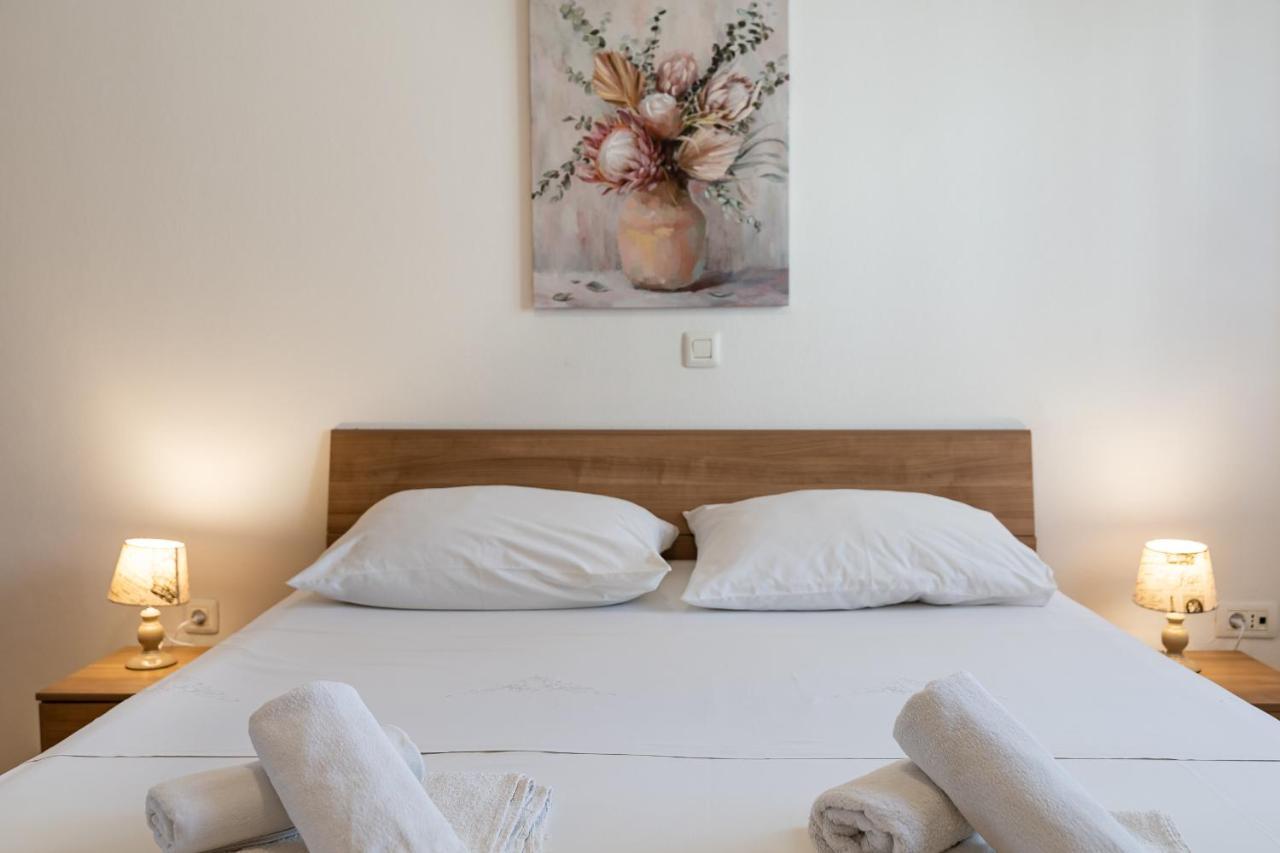 Villa Mirela Petrcane Luaran gambar